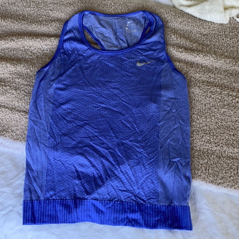 NIKE TANK